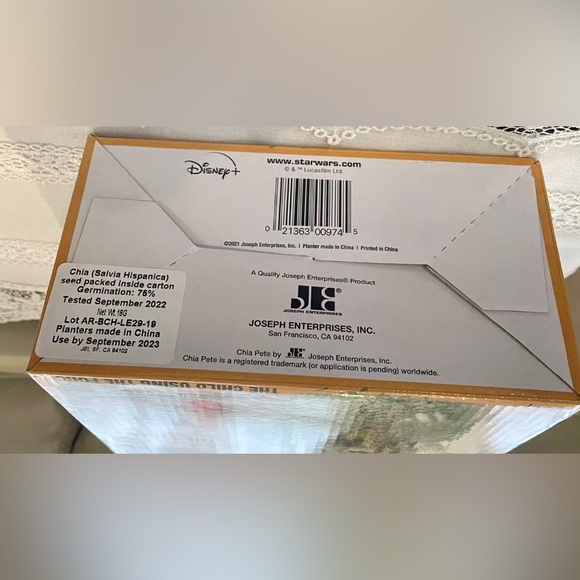 Disney Star Wars Mandalorian Chia Pet Planter New - Picture 6 of 6